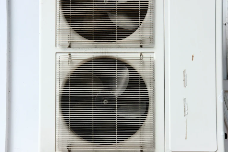 Help, het is warm! Kan ik mijn huis duurzaam verkoelen met een airco? (Trouw)